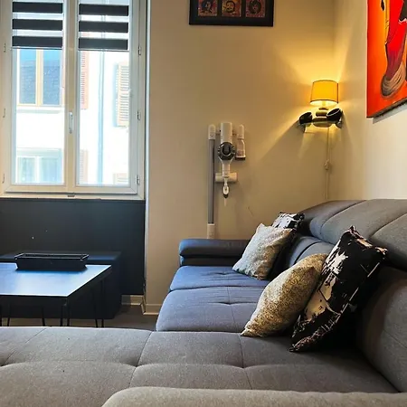 #el The Duplex In The Heart Of